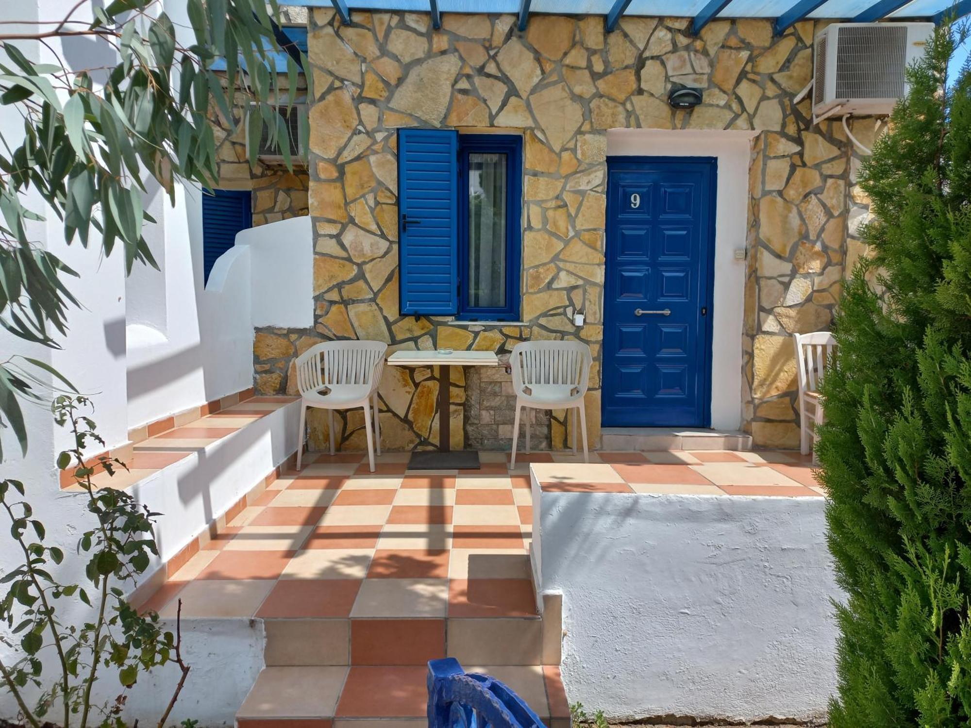 Serifos Palace Livadakia Екстериор снимка